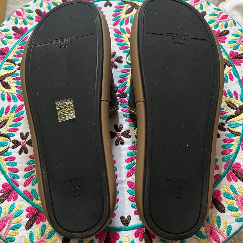 Fendi Ff Slides - Picture 3 of 4